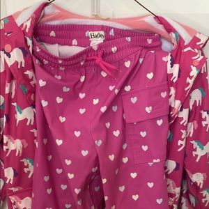 Hatley rain pants size 6 pink hearts